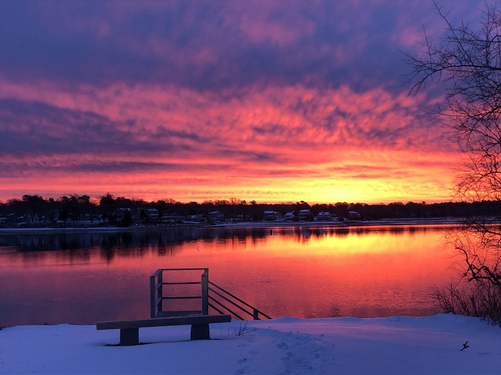 10 Surf Avenue Wareham, MA 02571 - Photo 14 of 14 a view of outside space with ocean view