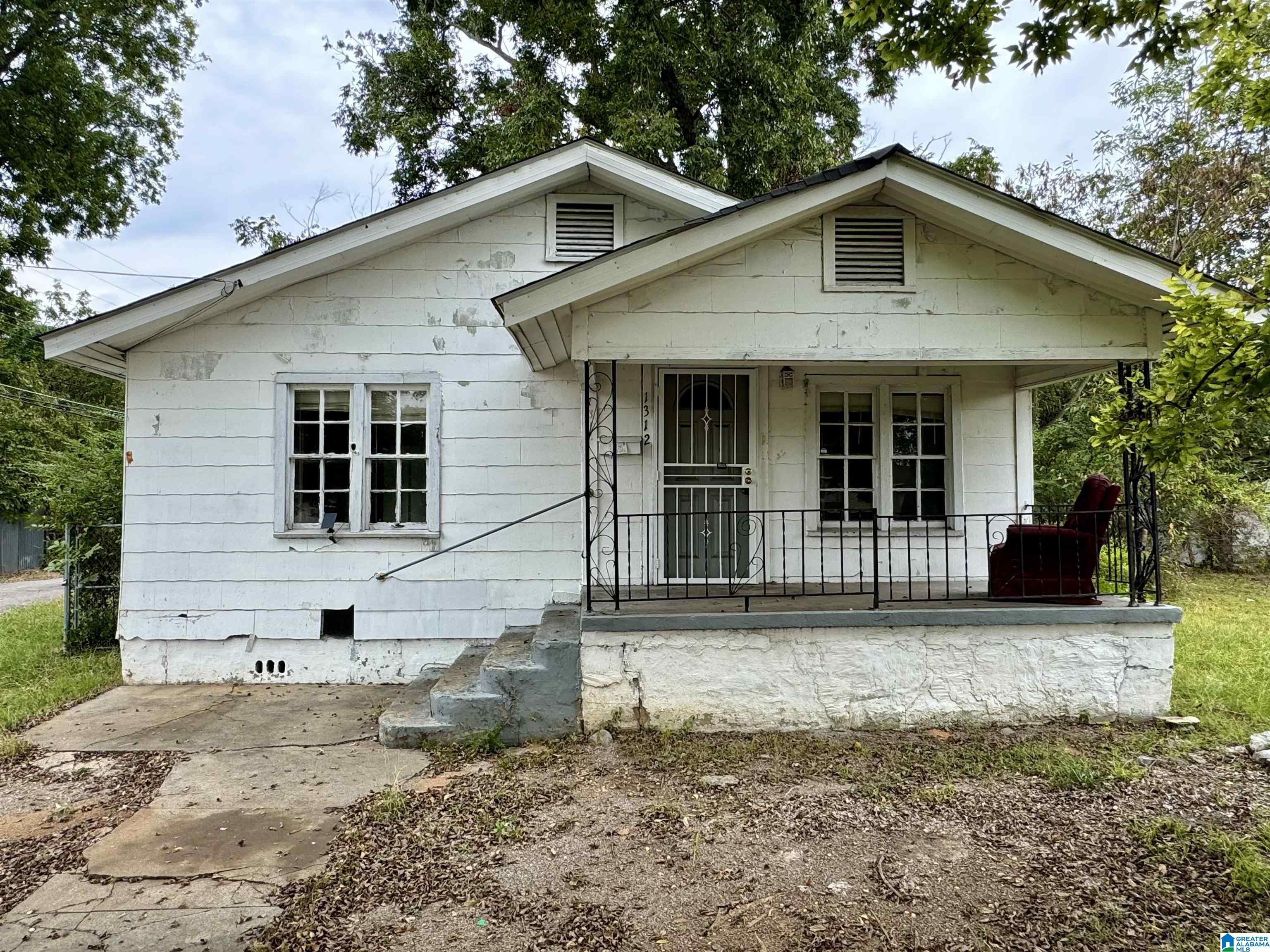 1316 Spring Street Birmingham, AL 35217 - Photo 1 of 6
