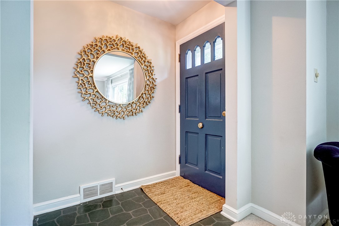 27 Forrer Road Oakwood, OH 45419 - Photo 6 of 70