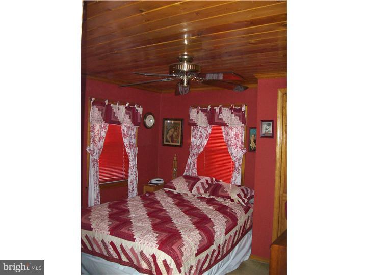 416 East Rodgers Street Ridley Park, PA 19078 - Photo 18 of 25 Bedroom