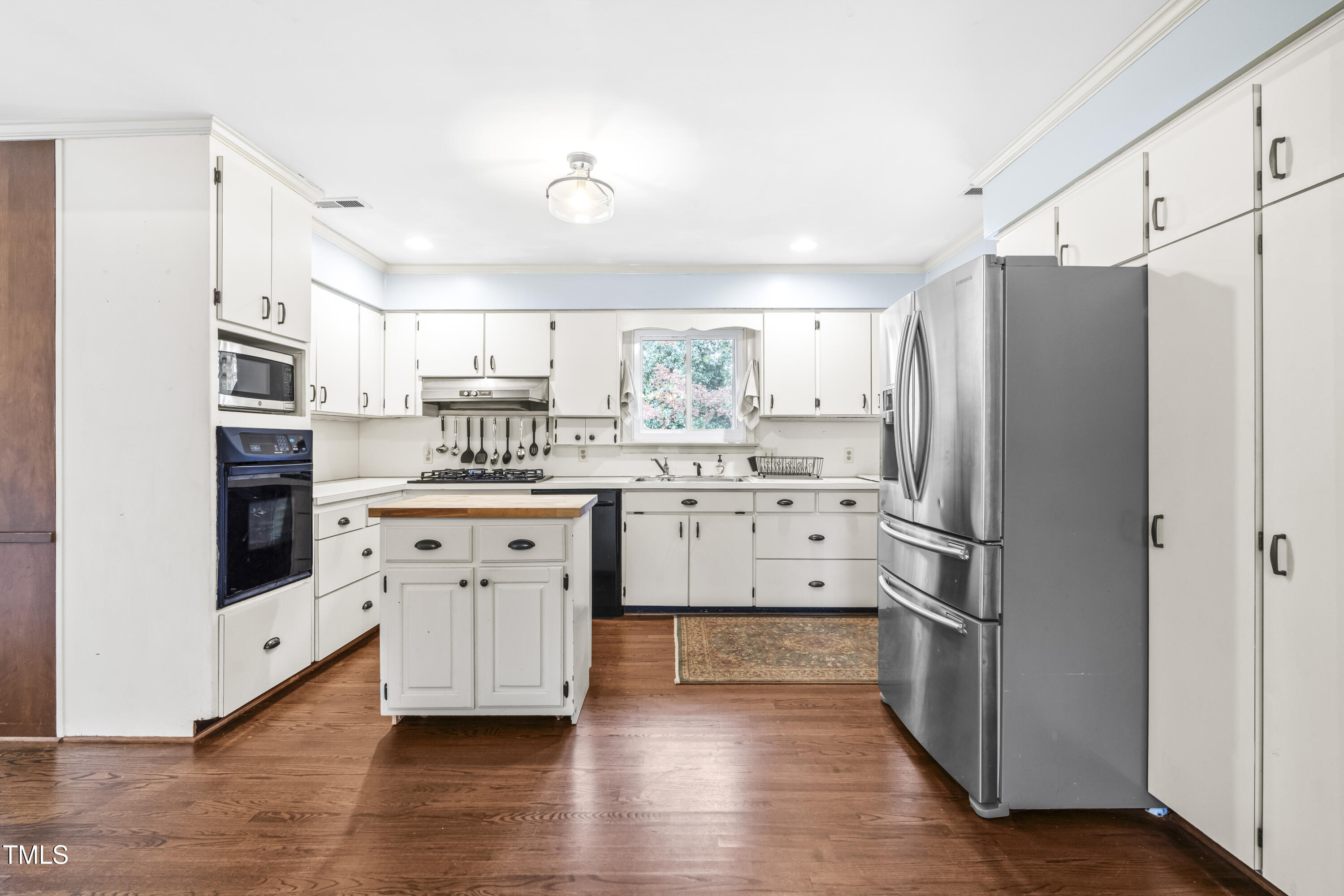5205 Rembert Drive Raleigh, NC 27612 - Photo 14 of 41 MLS15