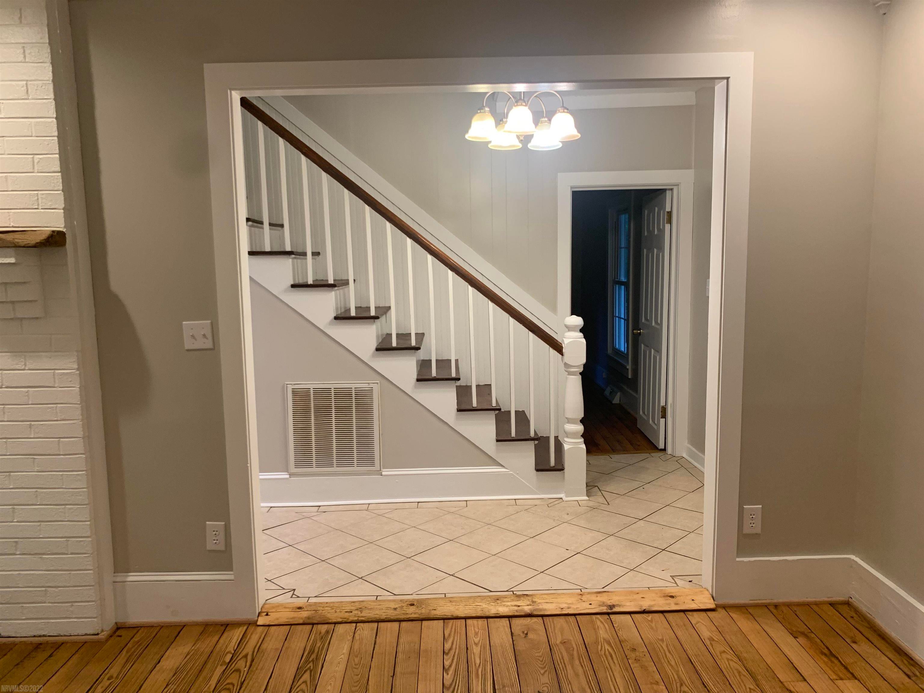 5440 Graysontown Road Radford, VA 24141 - Photo 11 of 31 Gallery Image 11