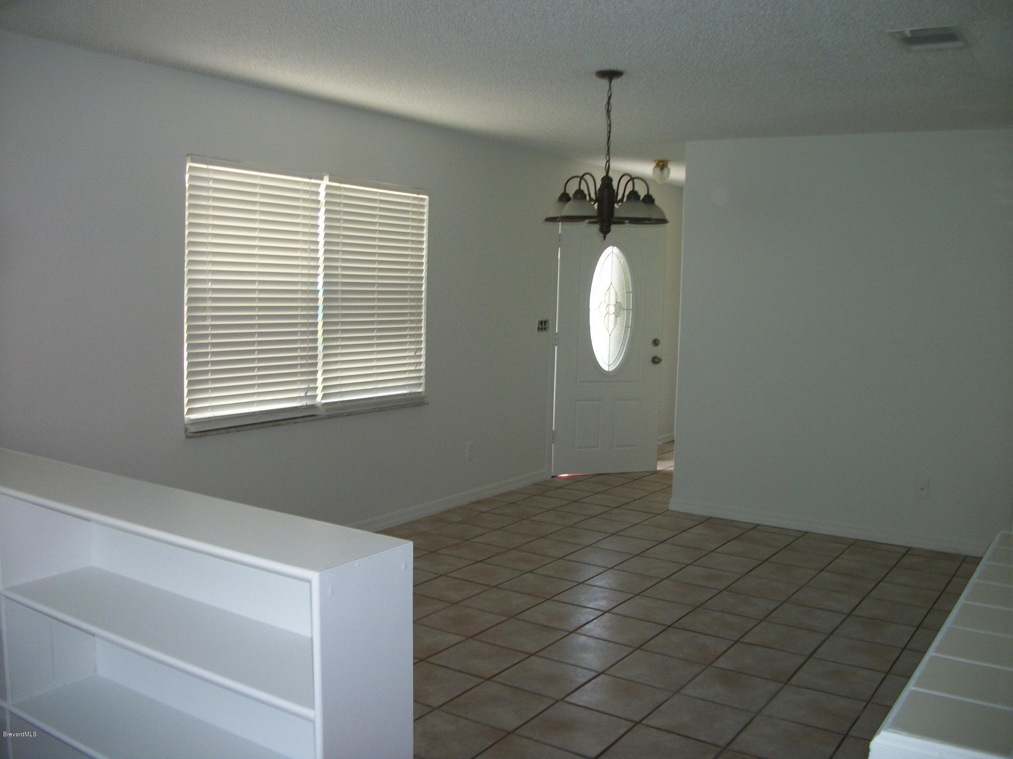 821 Hollahan Road Southeast Palm Bay, FL 32909 - Photo 4 of 11 Hollahanliving