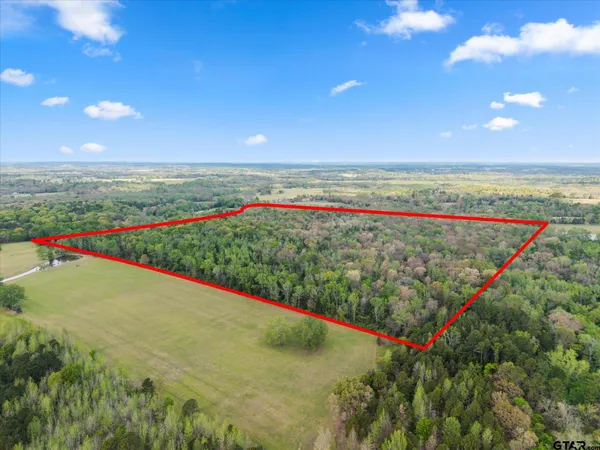 a view of an outdoor space with a lake view