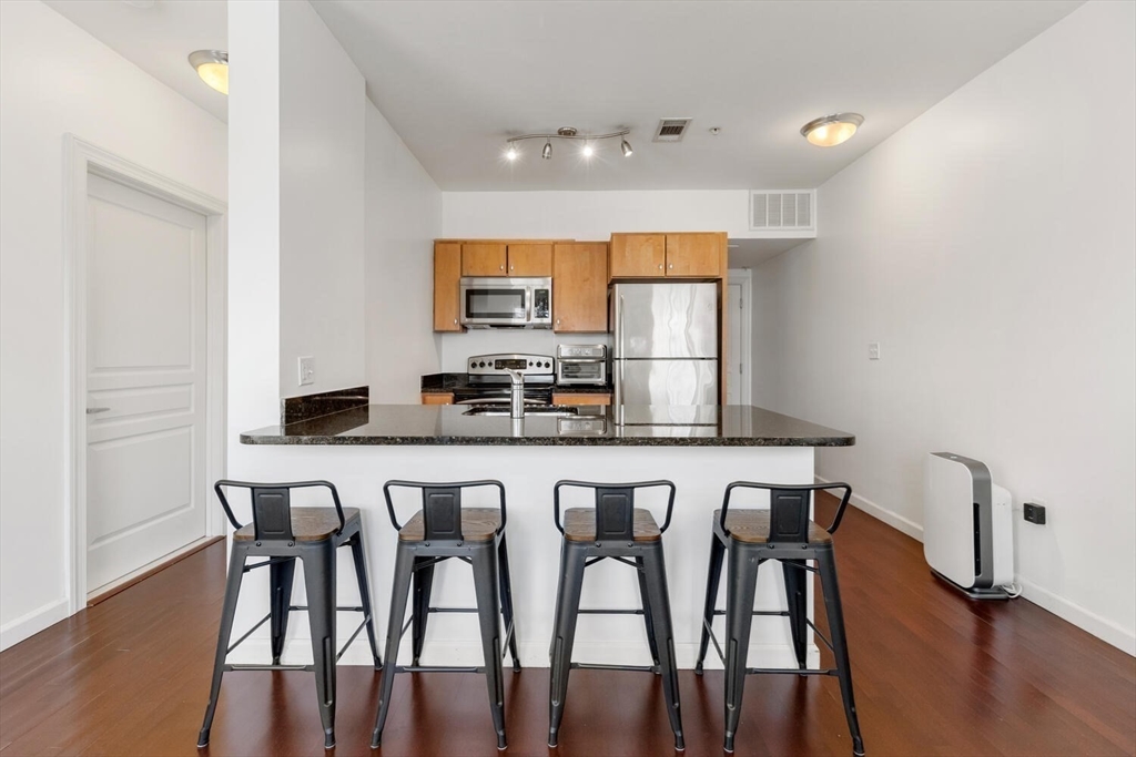 4 Repton Place, Unit 4105 Watertown, MA 02472 - Photo 12 of 40