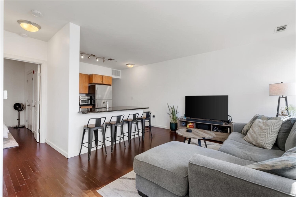 4 Repton Place, Unit 4105 Watertown, MA 02472 - Photo 16 of 40