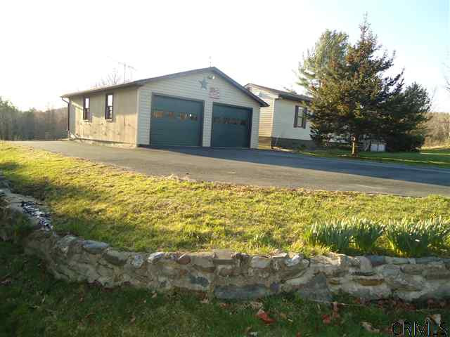 29 Rice Lane Eagle Bridge, NY 12057 - Photo 3 of 15 Photo 3