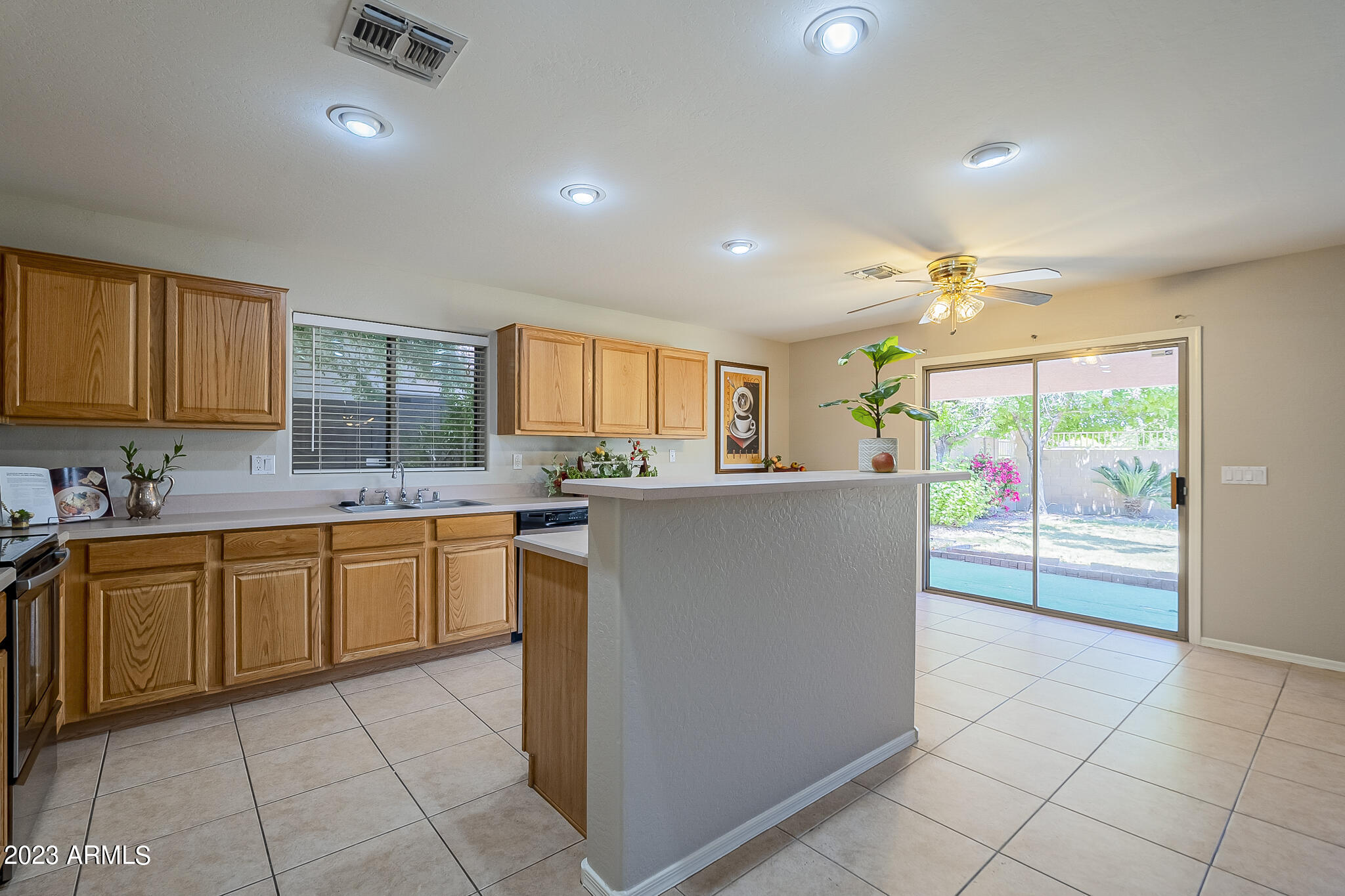 2338 West Maldonado Road Phoenix, AZ 85041 - Photo 23 of 44 Maldonado-13
