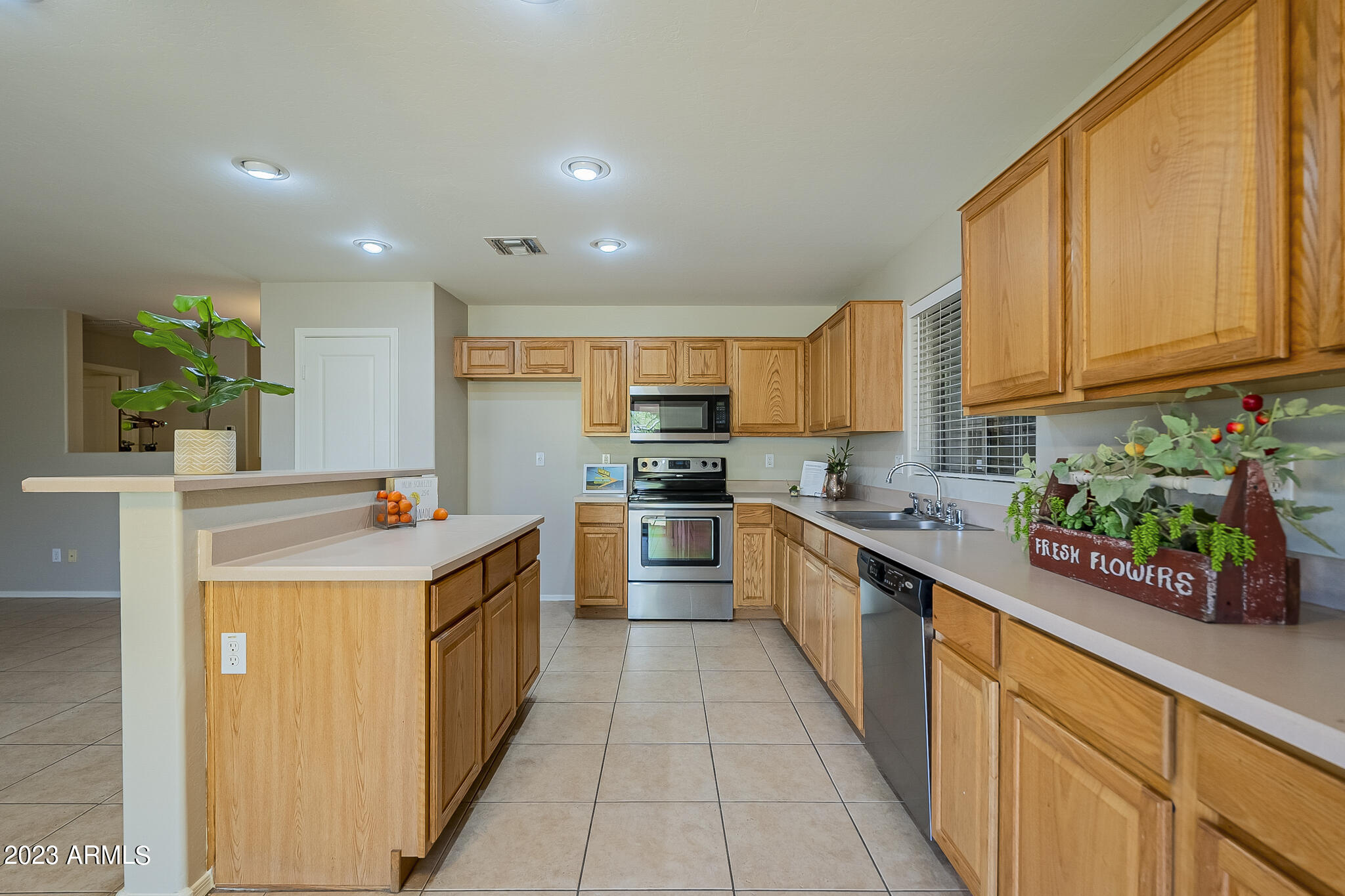 2338 West Maldonado Road Phoenix, AZ 85041 - Photo 24 of 44 Maldonado-14