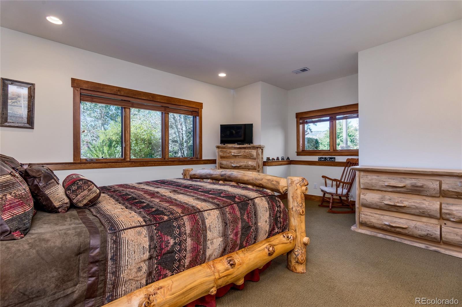 301 Cliff Line Road Golden, CO 80403 - Photo 31 of 40 Gallery Image 31