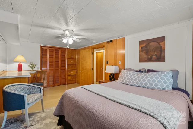 $649,900 | 40 Mintz Lane, Swannanoa, NC 28778