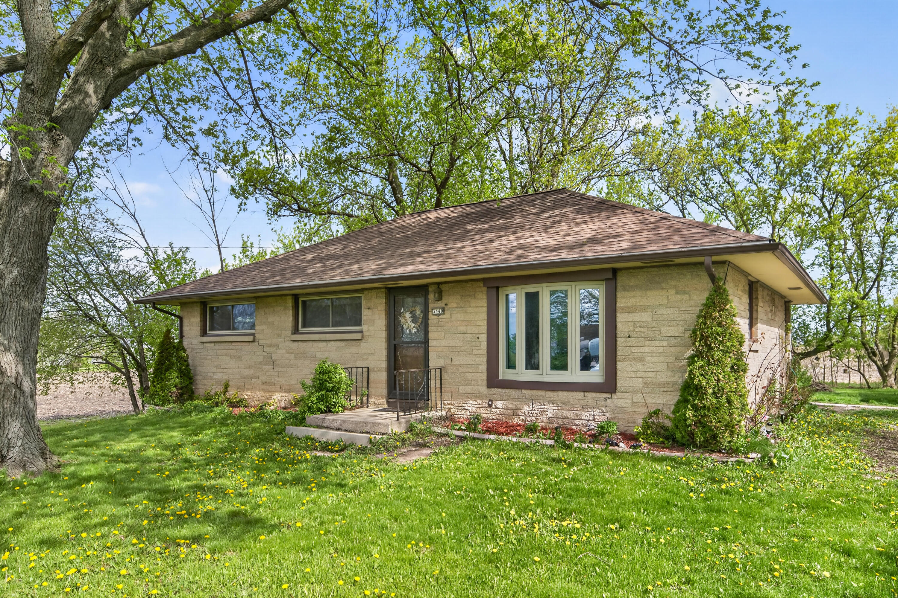 3440 West 5 Mile Road Raymond, WI 53108 - Photo 1 of 27 Front