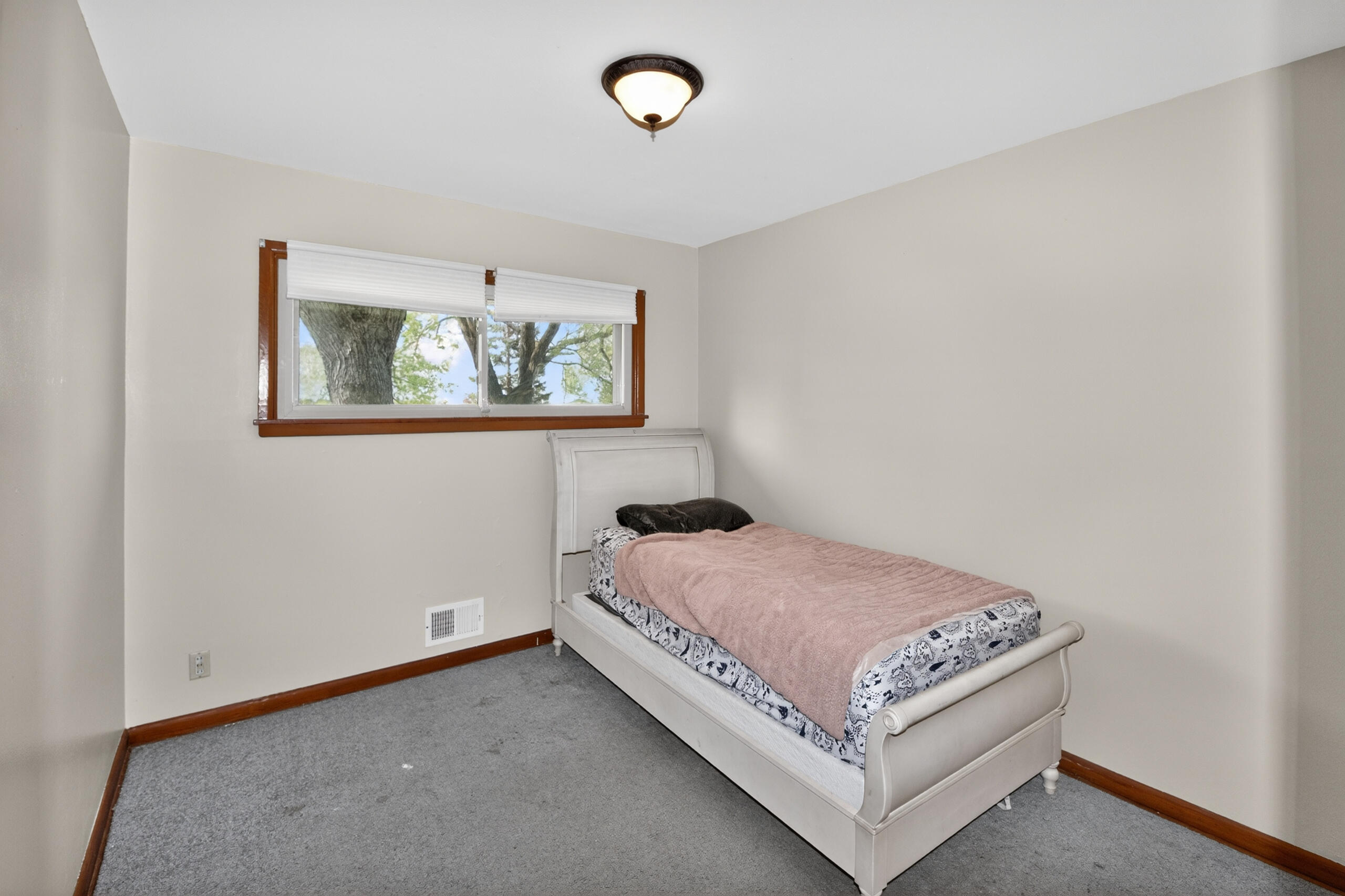 3440 West 5 Mile Road Raymond, WI 53108 - Photo 18 of 27 3rd Bedroom