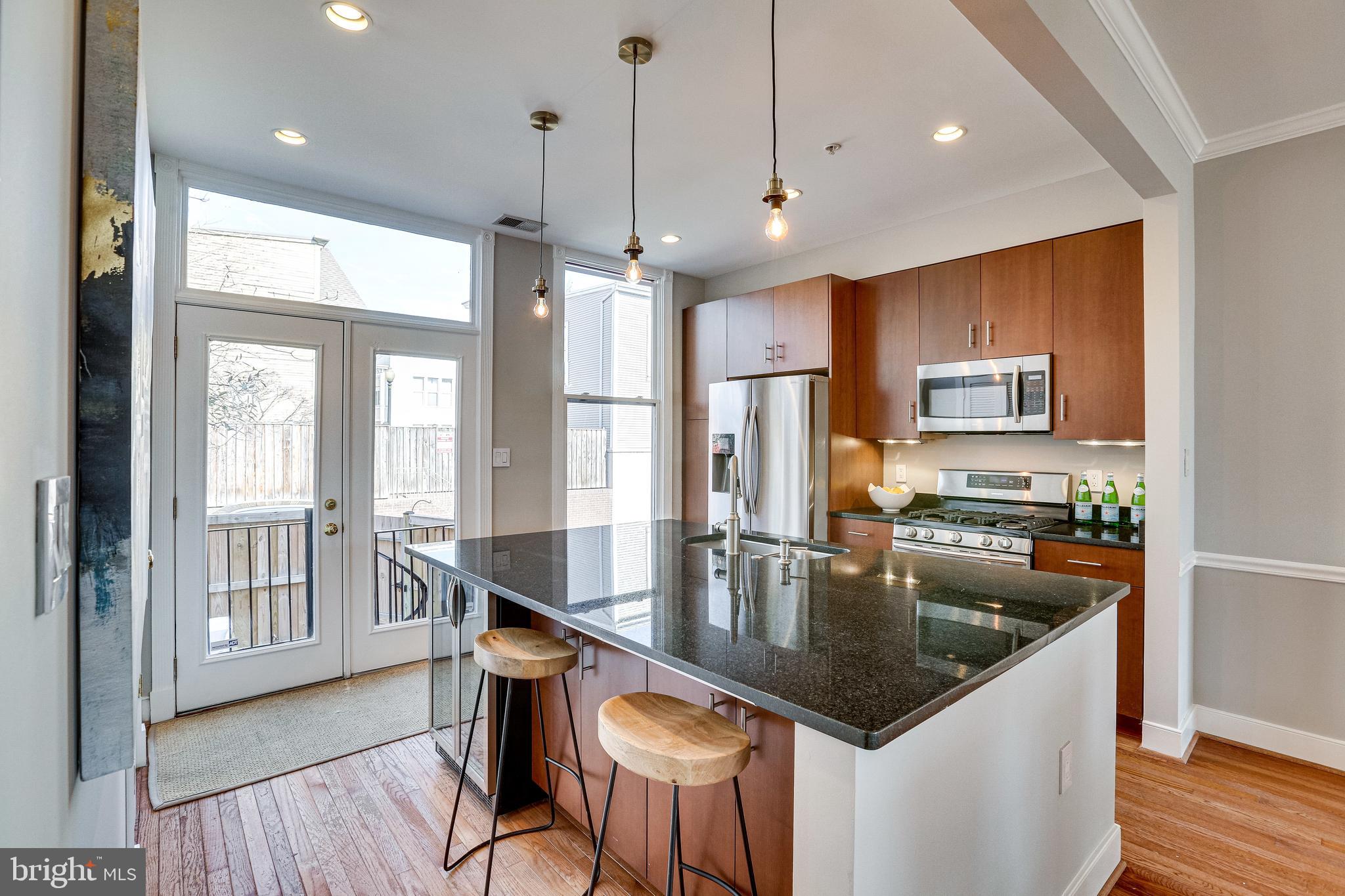610 I Street Southeast Washington, DC 20003 - Photo 17 of 72