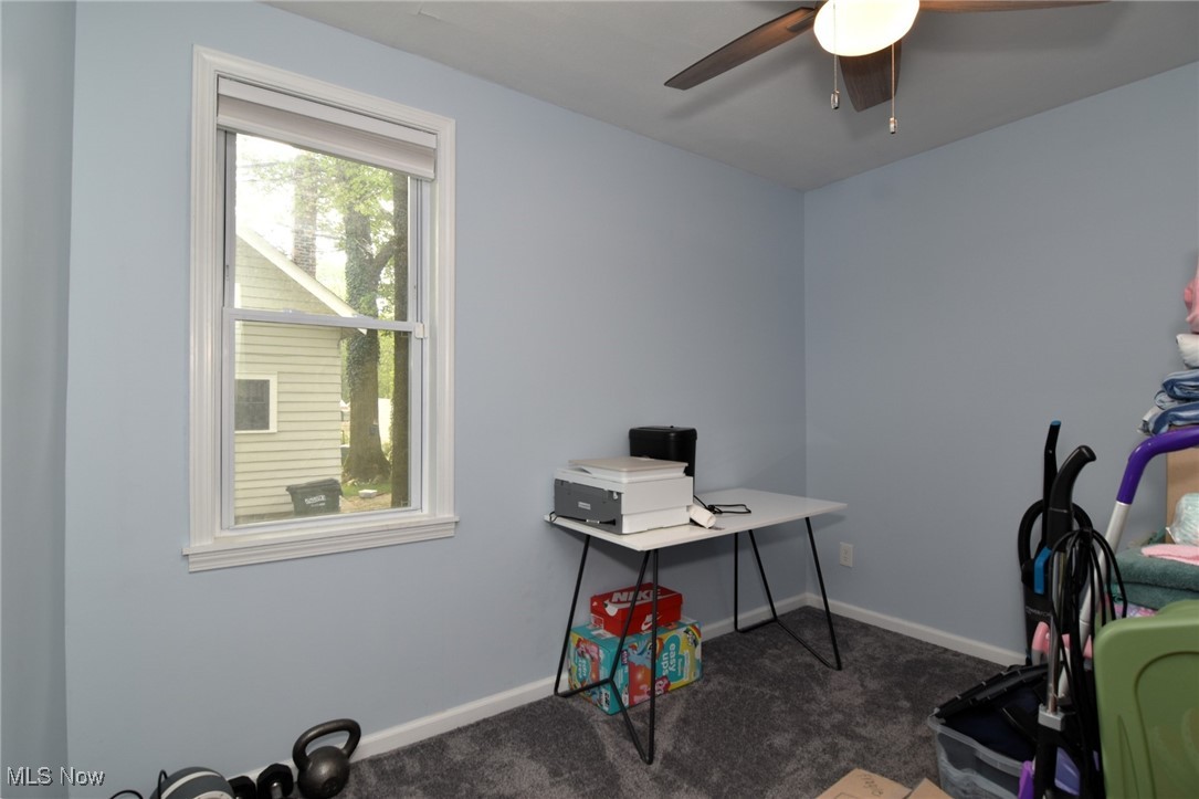 4498 Telhurst Road Cleveland, OH 44121 - Photo 21 of 33