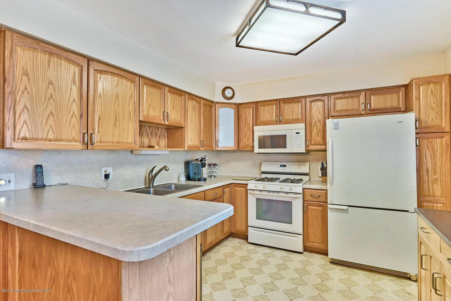 4 Callaghan Road Brick, NJ 08724 - Photo 20 of 38 4 Callaghan Rd Brick NJ 08724-large-021-