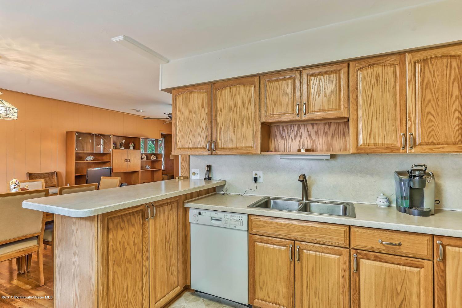 4 Callaghan Road Brick, NJ 08724 - Photo 24 of 38 4 Callaghan Rd Brick NJ 08724-large-025-