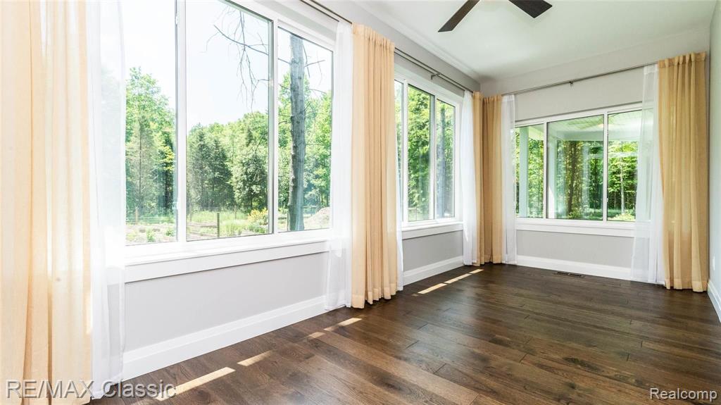 24084 Karr Road Belleville, MI 48111 - Photo 28 of 94