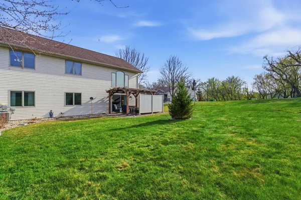 $439,900 | 1600 Lower Trentwood Circle Northeast, Willmar, MN 56201