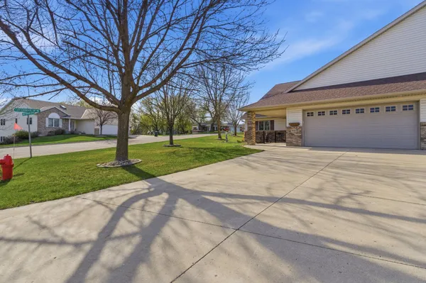 $439,900 | 1600 Lower Trentwood Circle Northeast, Willmar, MN 56201
