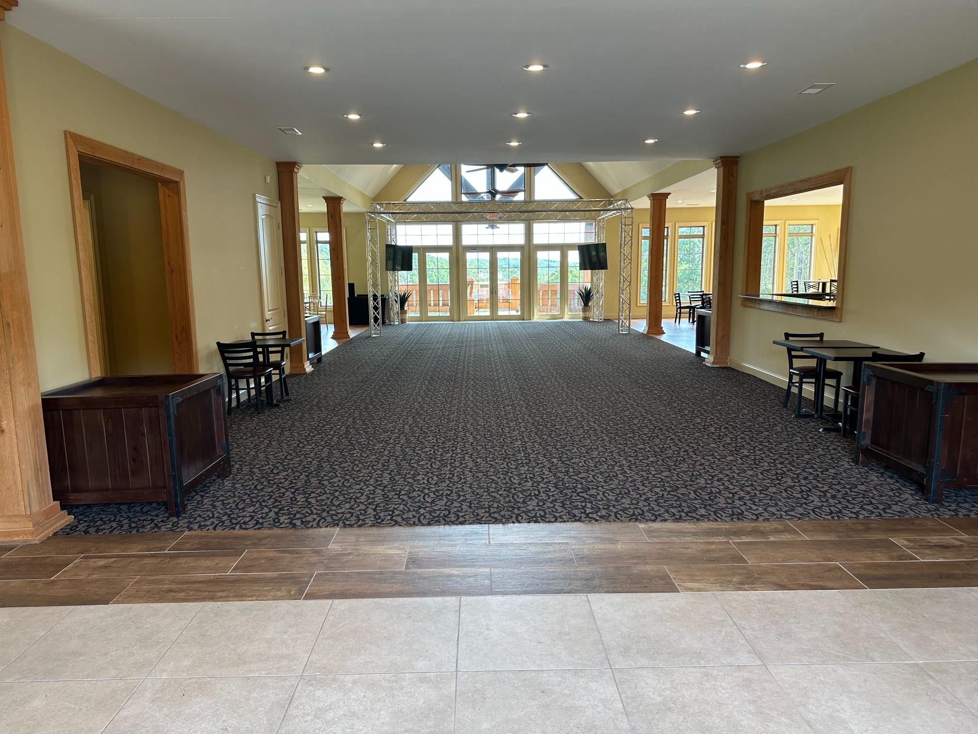 900 Olde Tennessee Trail Springville, TN 38256 - Photo 7 of 36 a living room with a balcony a bed and furniture