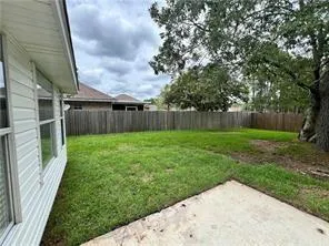 $1,850 | 607 Bentwood Drive, Covington, LA 70433