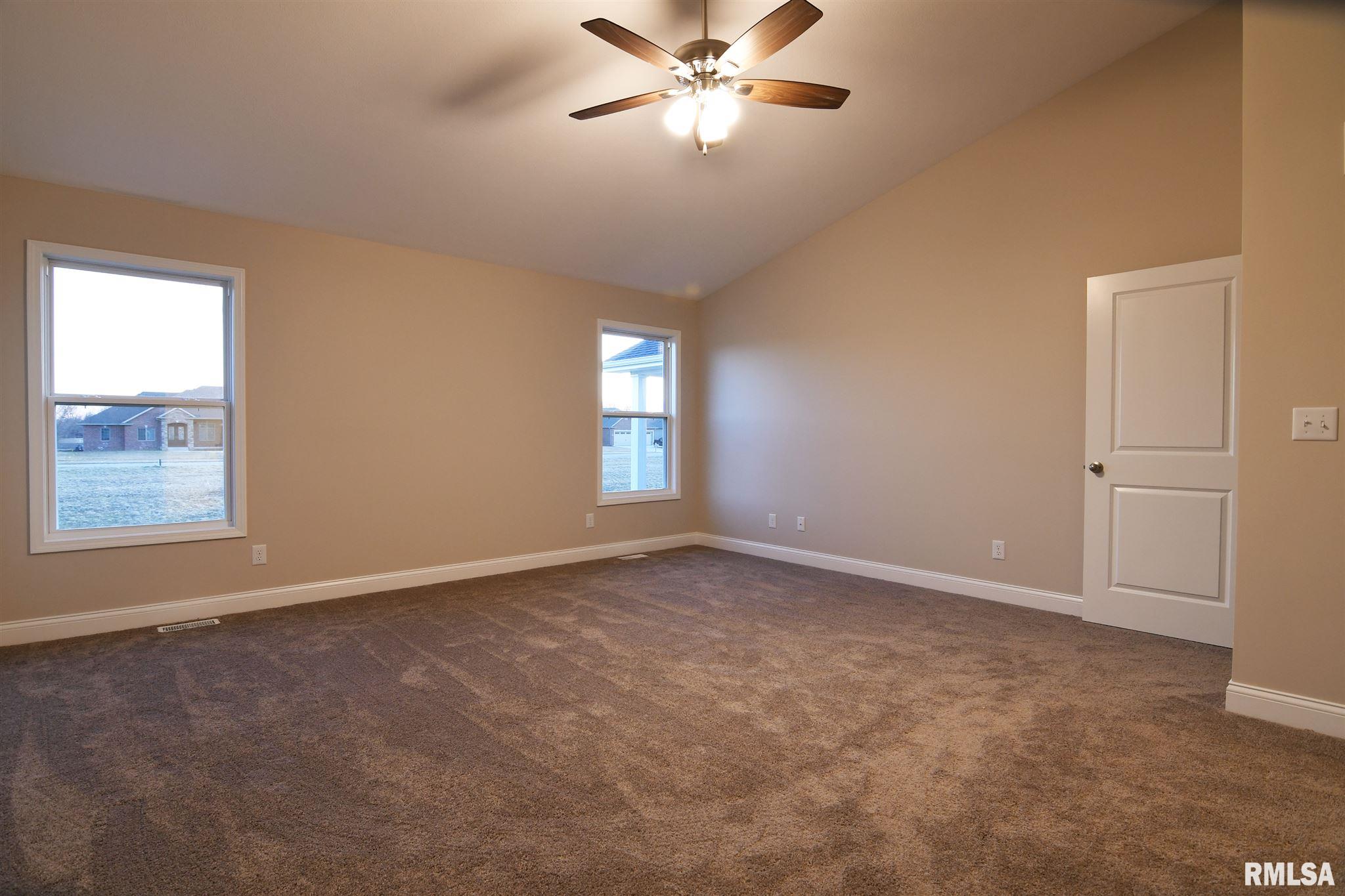 3516 Peach Tree Drive Springfield, IL 62711 - Photo 17 of 34 Gallery Image 17