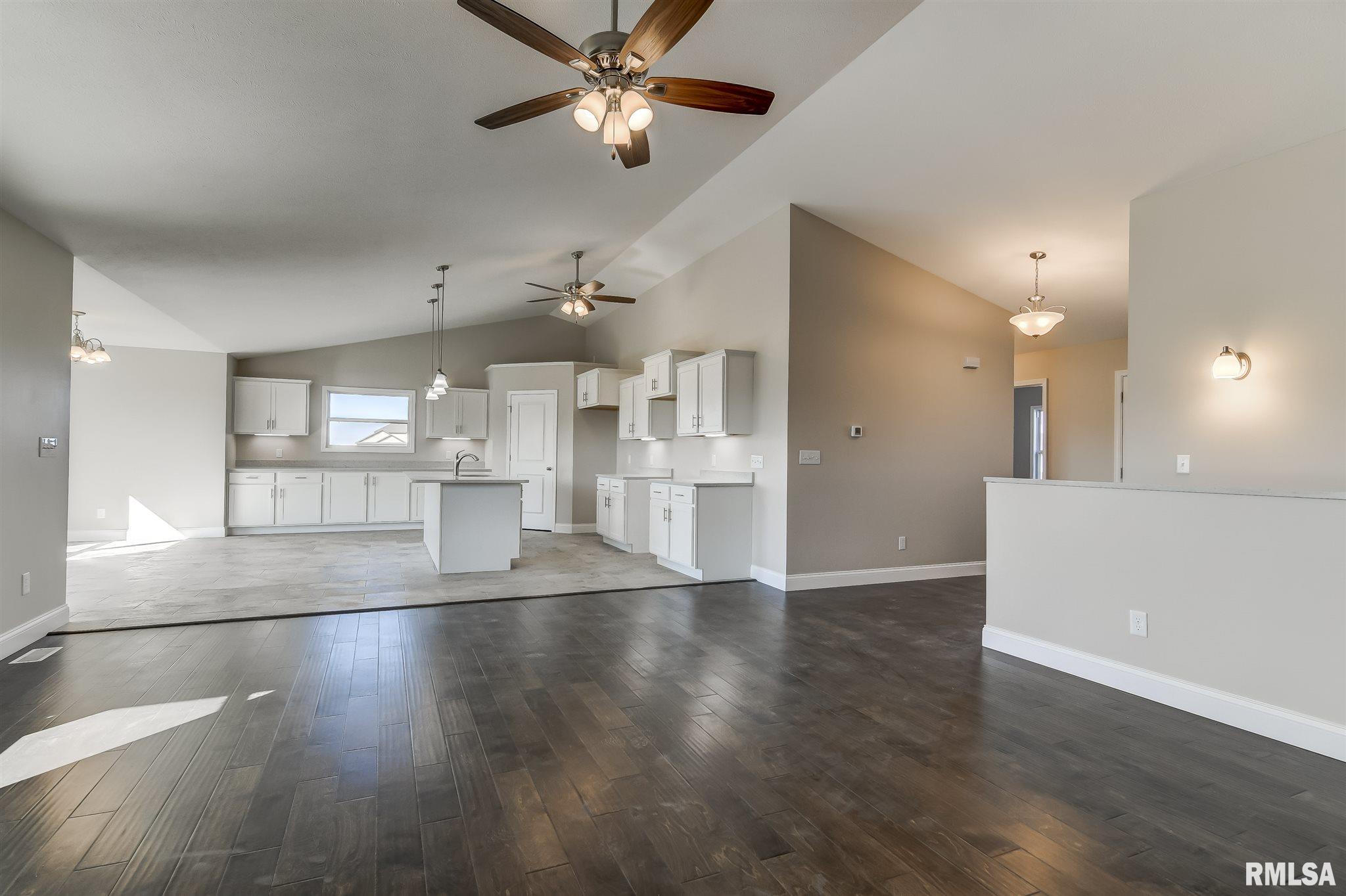3516 Peach Tree Drive Springfield, IL 62711 - Photo 7 of 34 Gallery Image 7