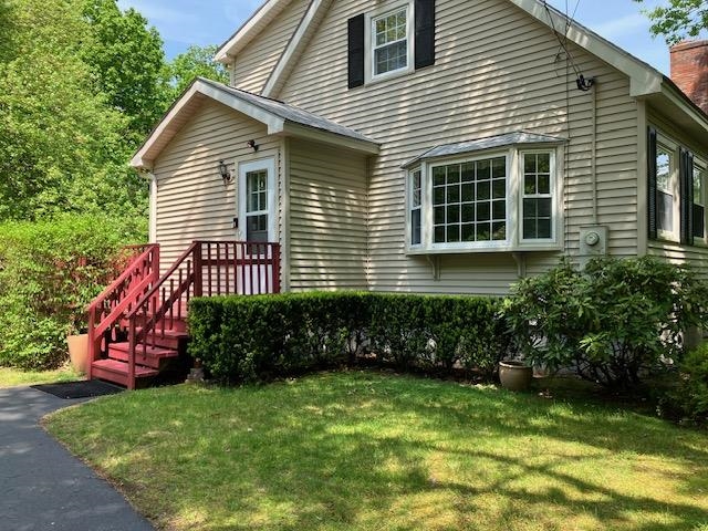 20 Gowing Road Hudson, NH 03051 - Photo 2 of 17