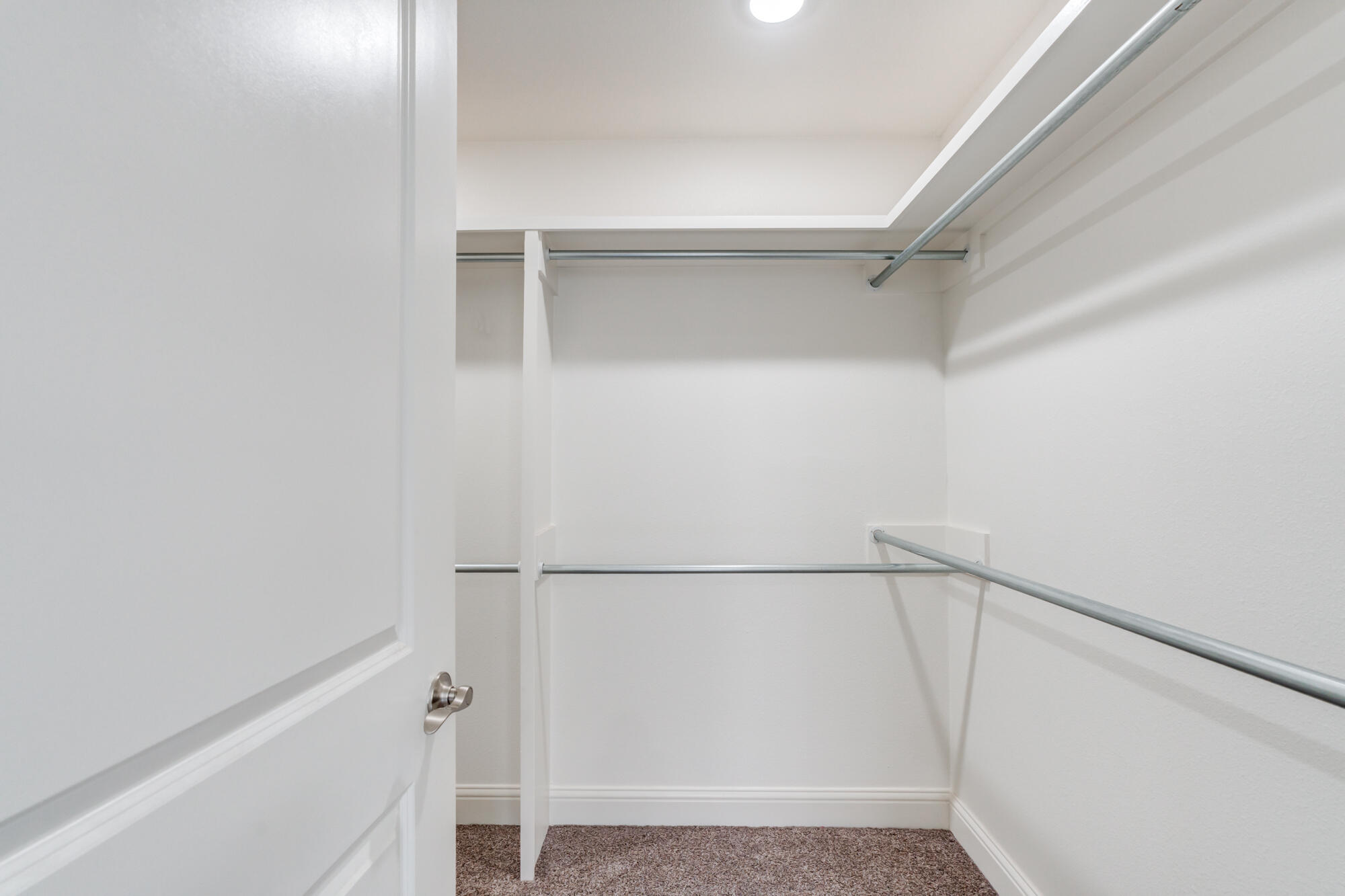 7004 24th Street Lubbock, TX 79407 - Photo 24 of 35 7004-24th-St_Lubbock-TX_33_Primary-Bathr