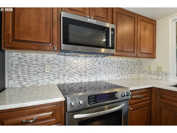 $539,900 | 3312 Southwest 26th Street, Gresham, OR 97080