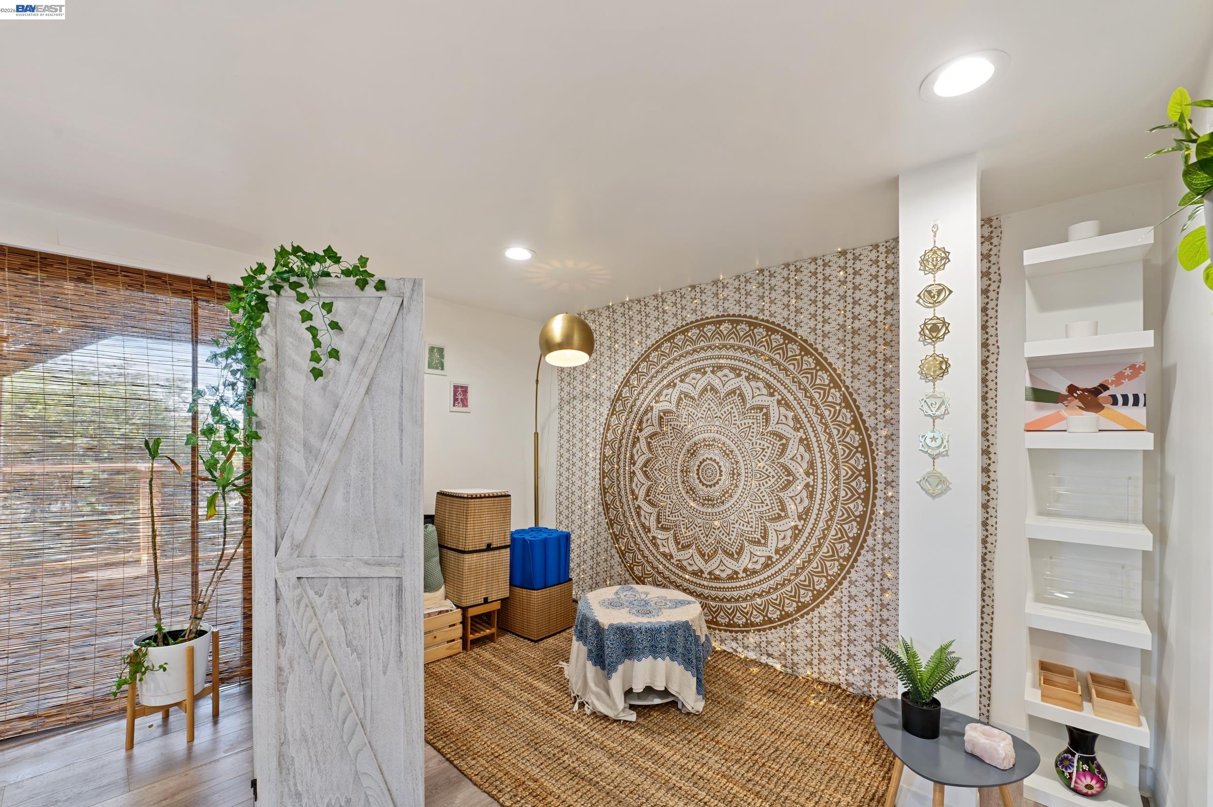 4384 Redwood Road Oakland, CA 94619 - Photo 41 of 54