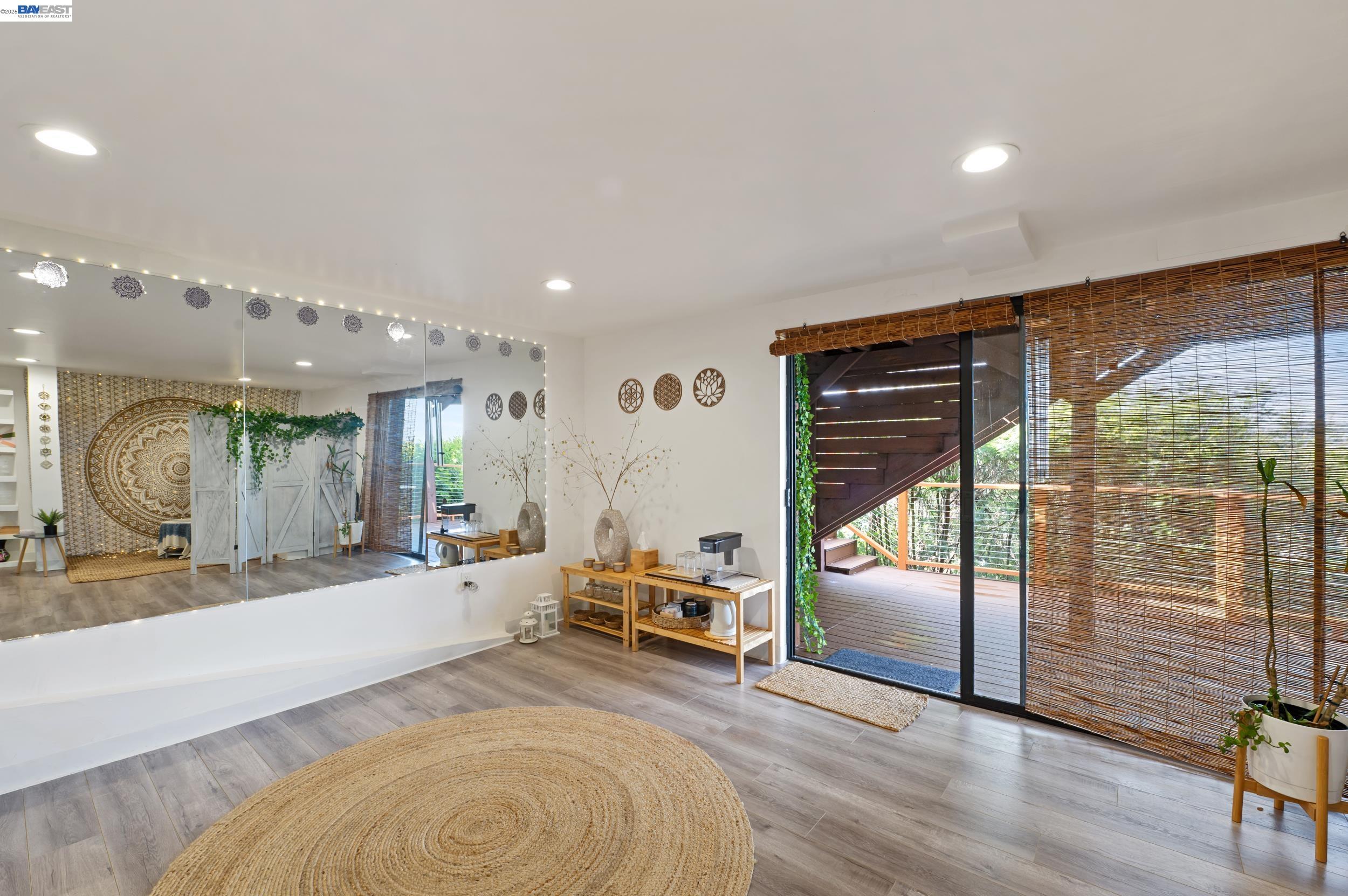 4384 Redwood Road Oakland, CA 94619 - Photo 44 of 54
