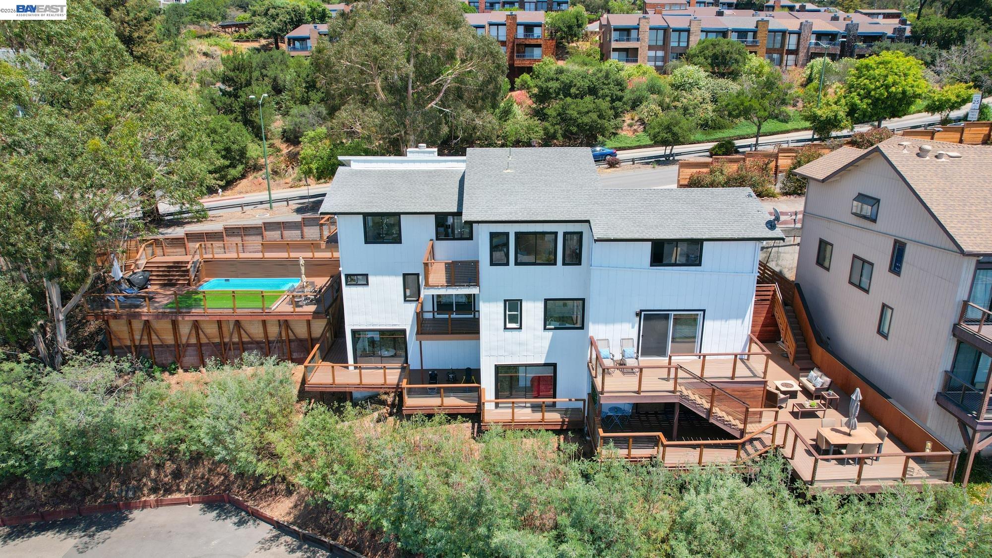 4384 Redwood Road Oakland, CA 94619 - Photo 54 of 54