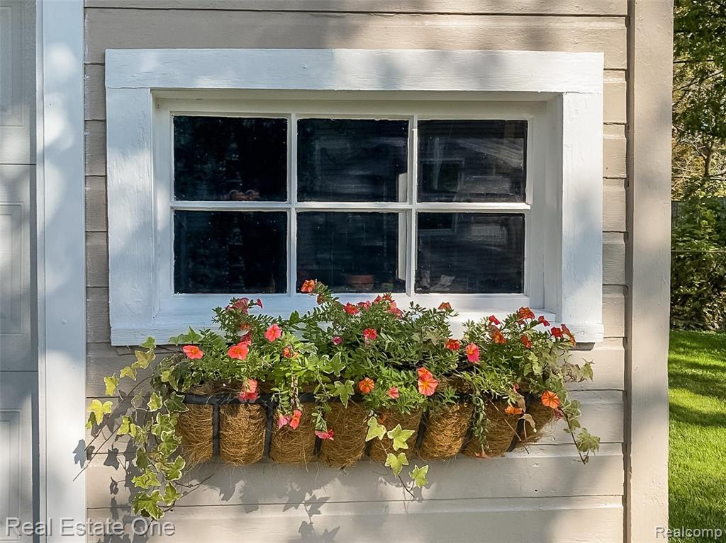 1186 Harvard Road Berkley, MI 48072 - Photo 22 of 26