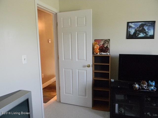 988 Floyds Fork Road Shepherdsville, KY 40165 - Photo 29 of 52 31