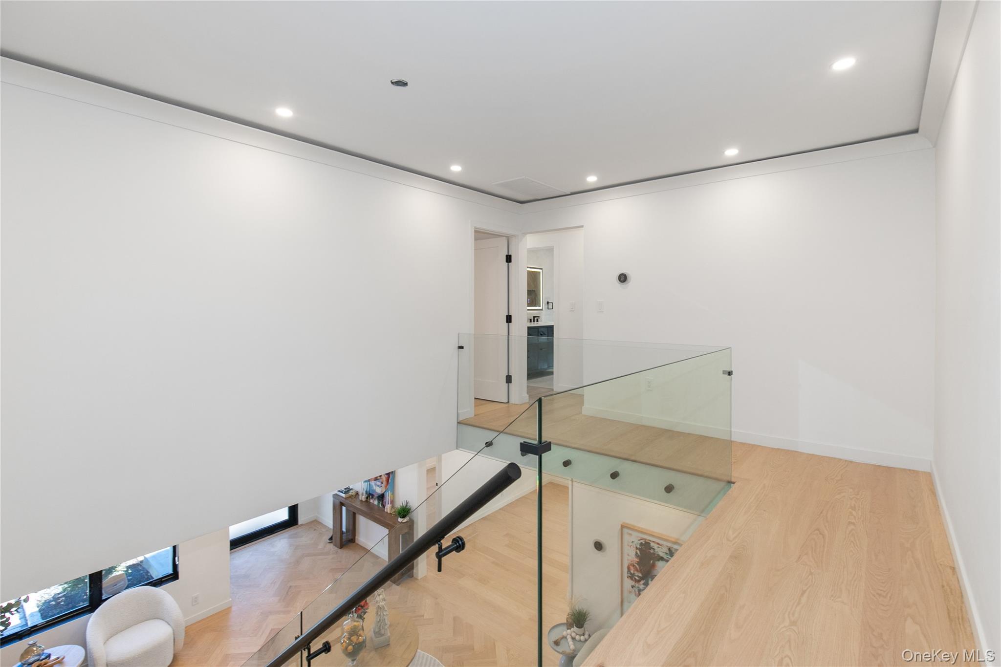 1 Bentley Road Great Neck, NY 11023 - Photo 18 of 34 a view of a hallway