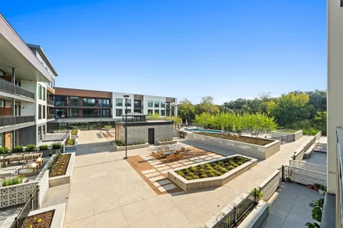 $495,000 | 2209 South 1st Street, Unit 332, Austin, TX 78704