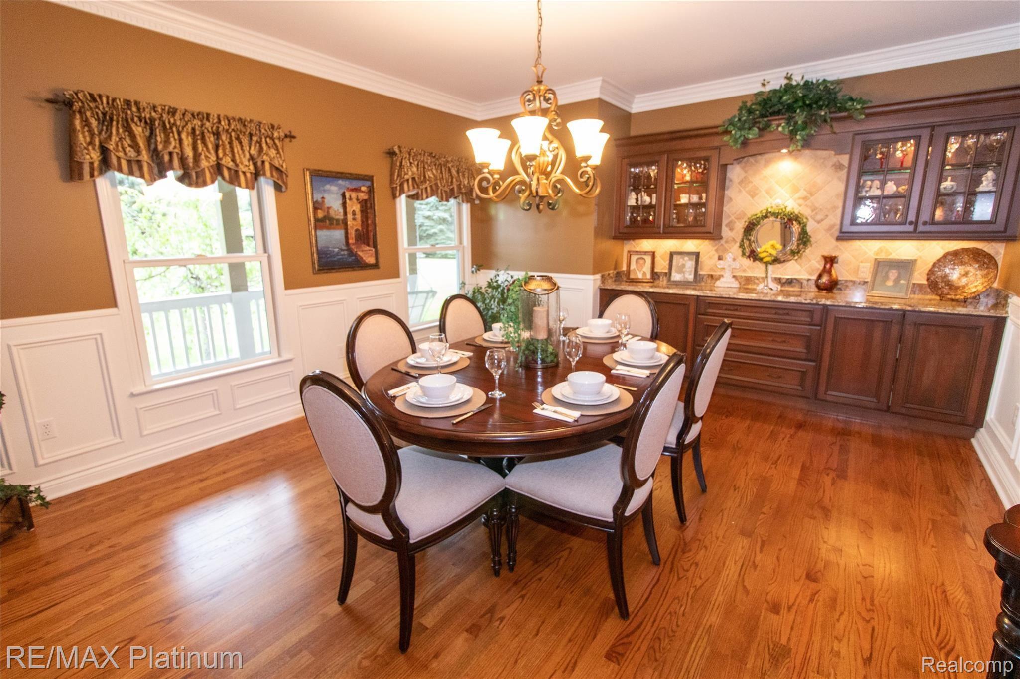 12983 Holtforth Road Fenton, MI 48430 - Photo 8 of 90 8.jpg