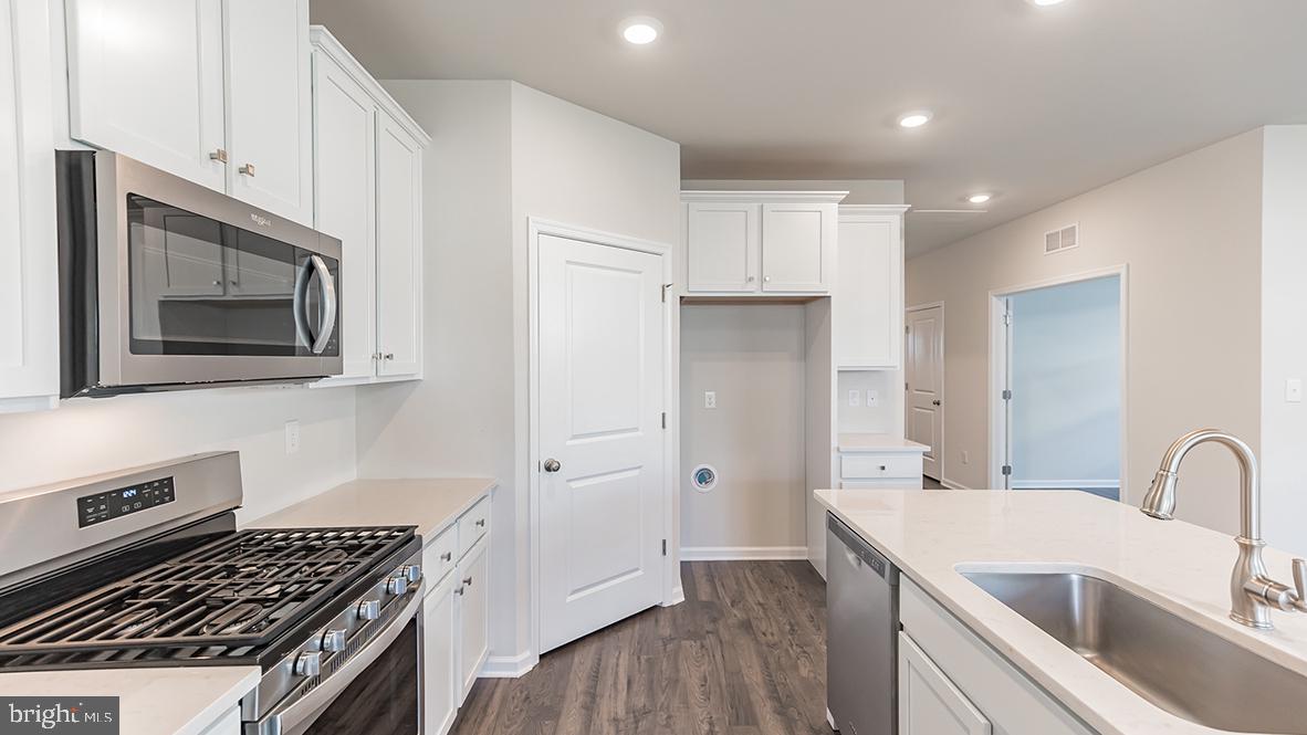 32 Walton Way Delanco, NJ 08075 - Photo 19 of 23 Gallery Image 19