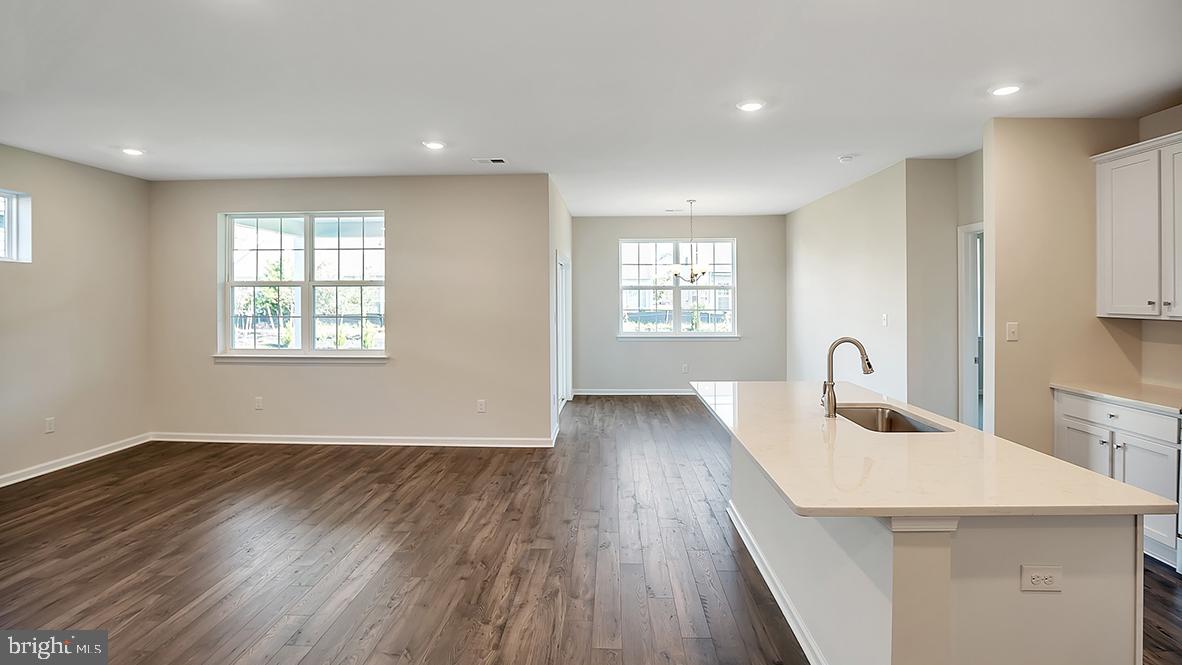 32 Walton Way Delanco, NJ 08075 - Photo 10 of 23 Gallery Image 10
