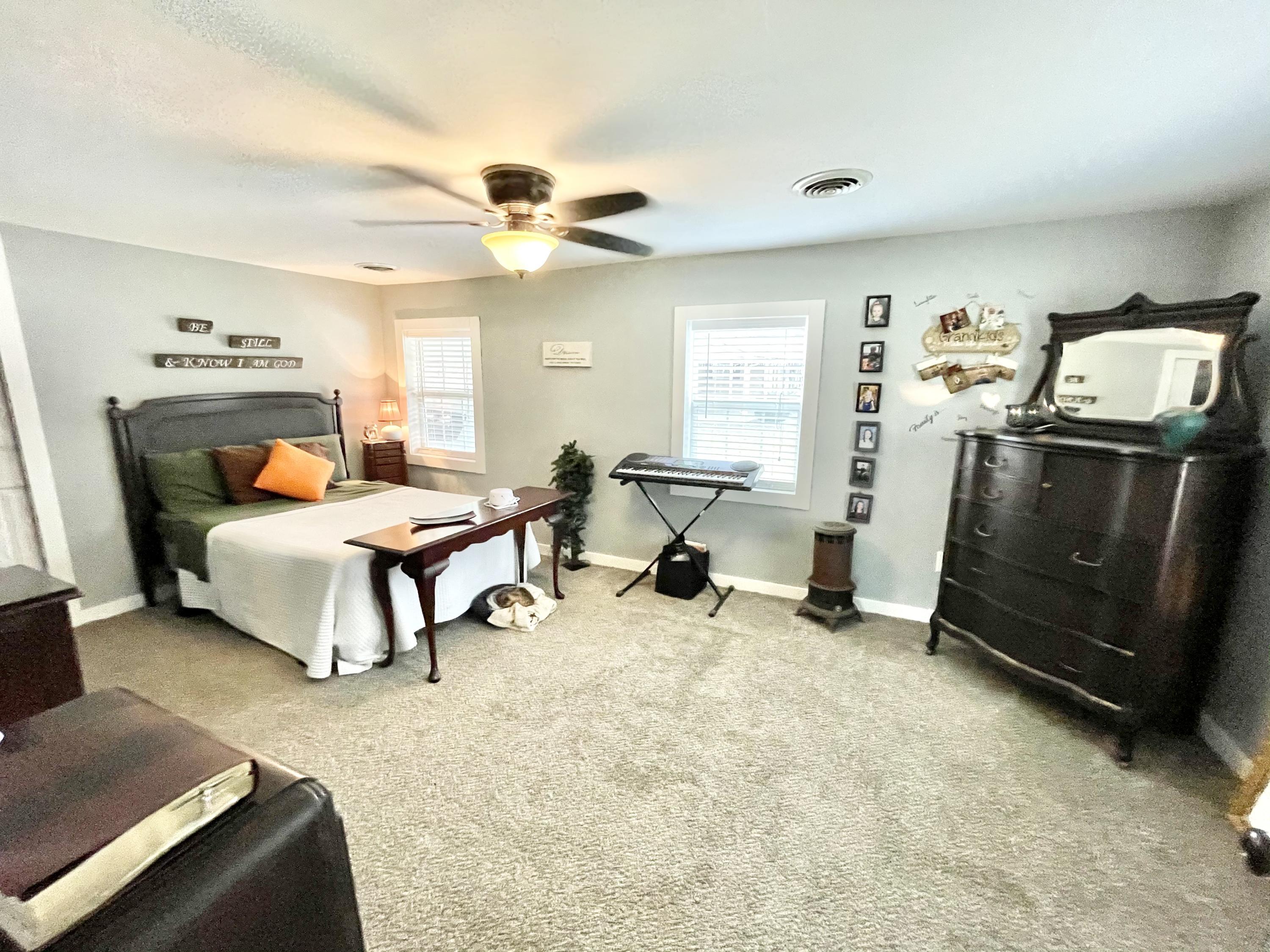 1816 Rush Branch Road Somerset, KY 42501 - Photo 13 of 14 CEE226E8-0F88-4BFF-BD5F-1475A6142FD7<|><