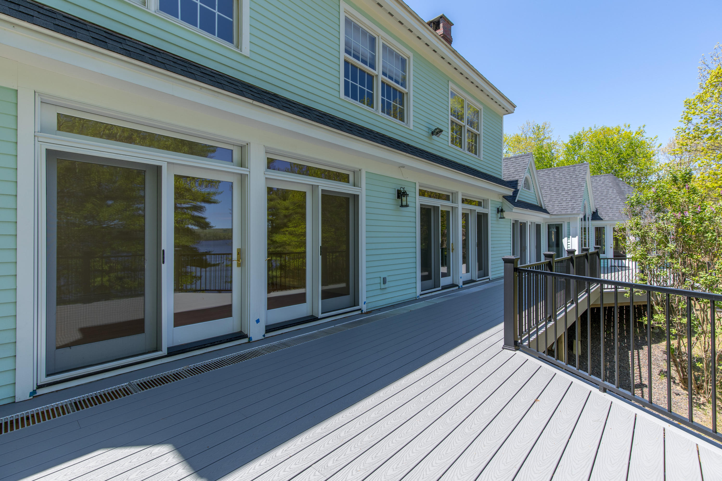 35 Meadow Road Raymond, ME 04071 - Photo 25 of 37 35 Meadow Road Raymond - Exteriors-4