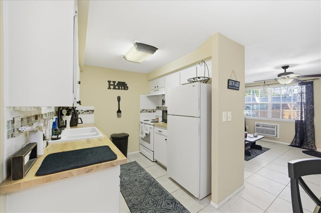 4219 Terrapin Place New Port Richey, FL 34652 - Photo 5 of 26