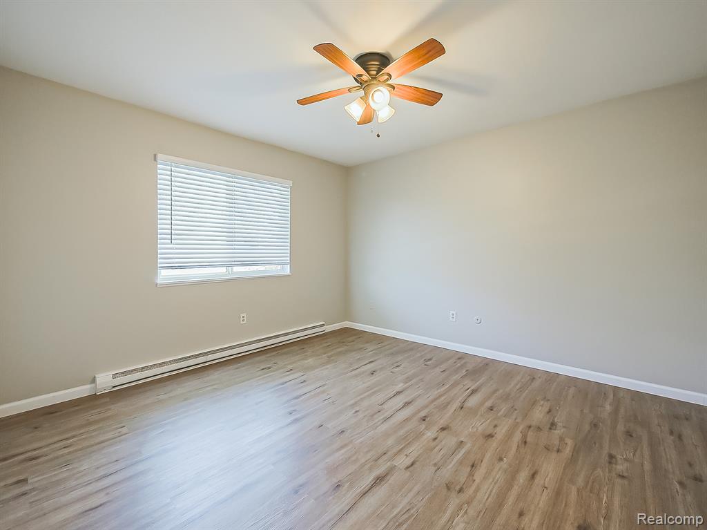 125 East Van Riper Road, Unit 5 Fowlerville, MI 48836 - Photo 15 of 23