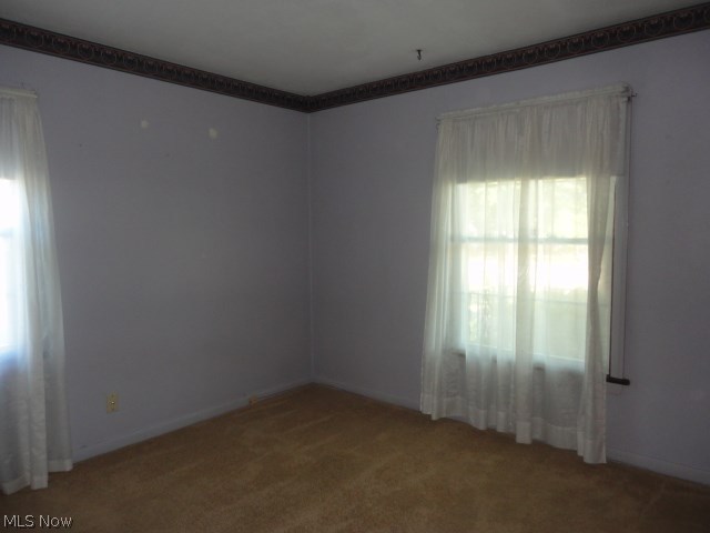 5103 Snow Road Cleveland, OH 44134 - Photo 14 of 32