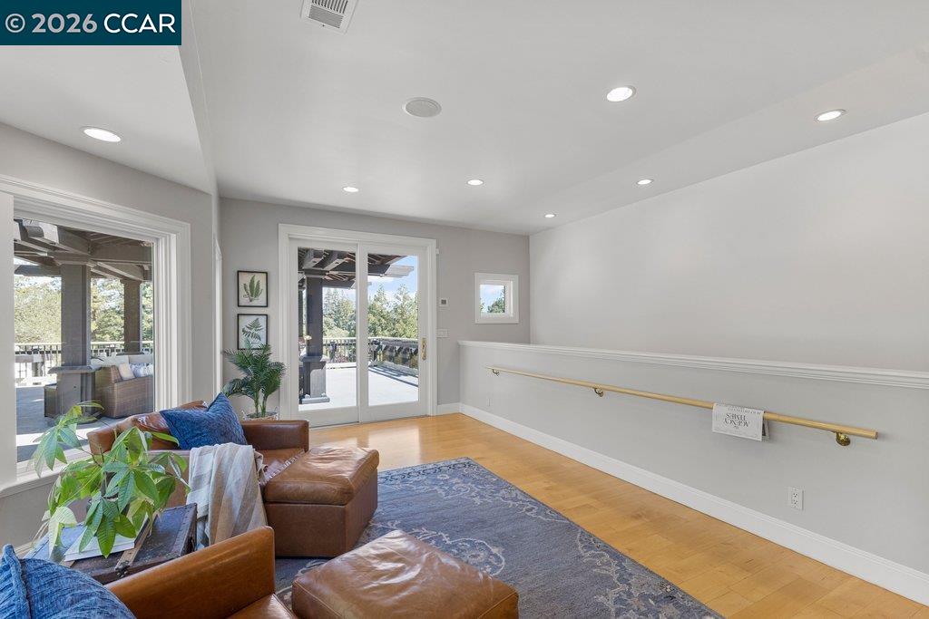 189 Oak Road Alamo, CA 94507 - Photo 25 of 86