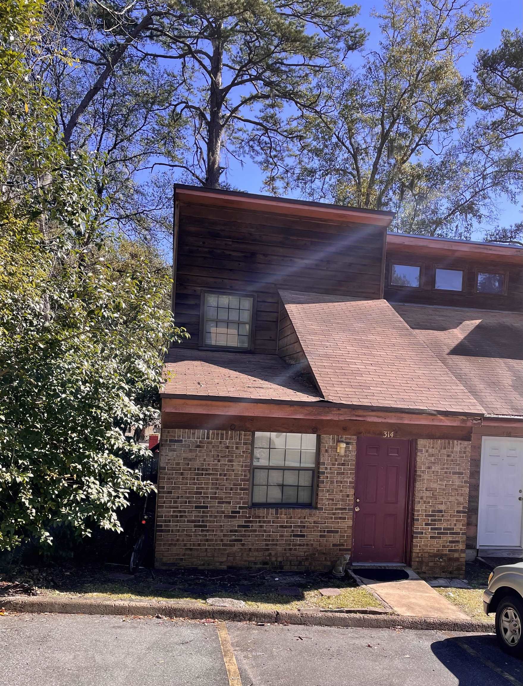 314 Hayden Road, Unit 6 Tallahassee, FL 32304 - Photo 1 of 1 Gallery Image 1