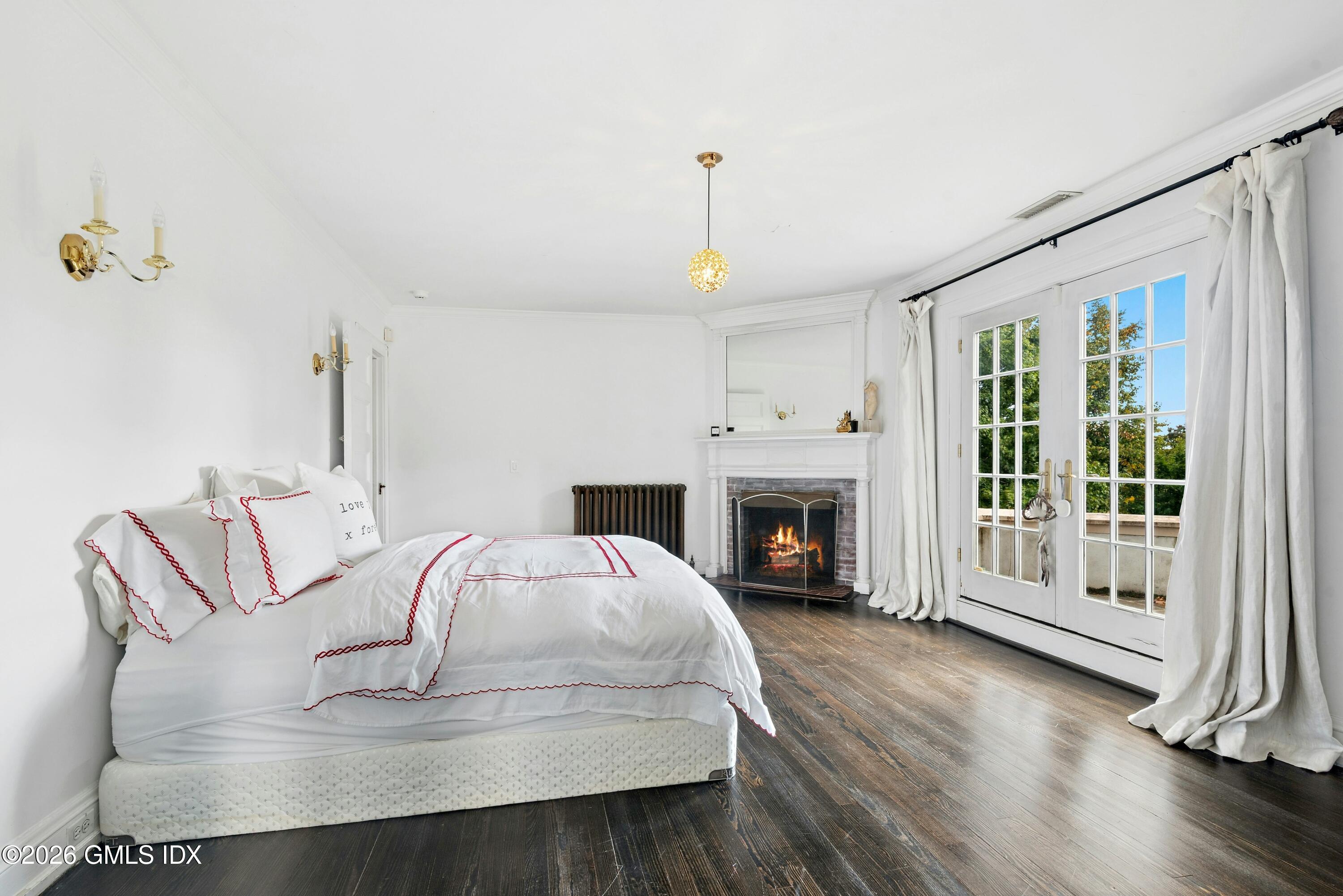 253 Shore Road Greenwich, CT 06830 - Photo 15 of 29 020-497186-497186_242
