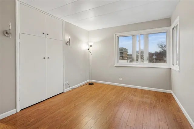 $110,000 | 7206 Oak Avenue, Unit 4SE, River Forest, IL 60305